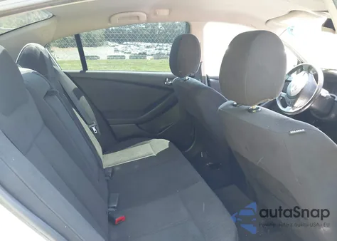 2011 Nissan Altima 2.5 S z USA, uszkodzony, nr VIN 1N4AL2AP2BN501650